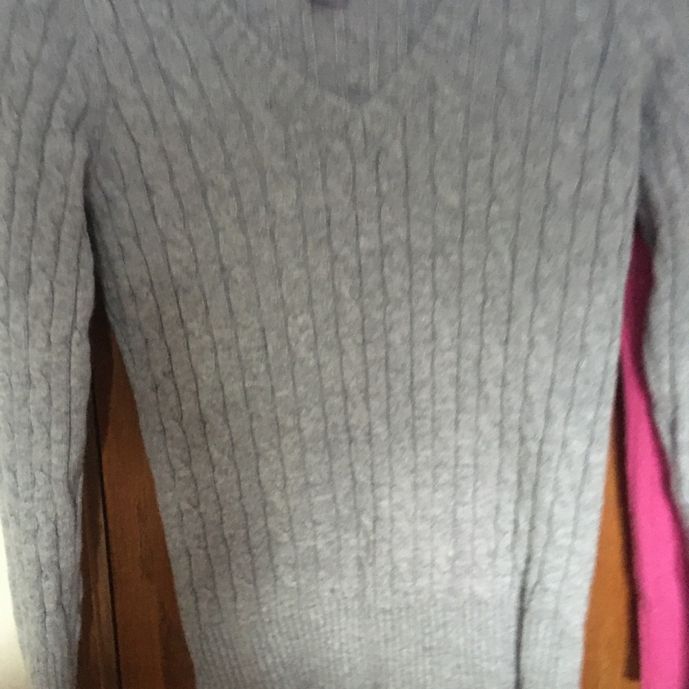 Lot of 2 - JCP Sweaters- Pink, Gray - M - Picture 3 of 6